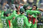 Bangladesh-players-crowd-.