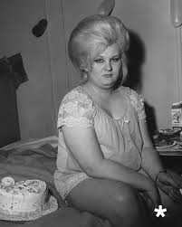 Attēlu rezultāti vaicājumam “Dianema depressum young”