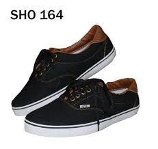 Sepatu Levis Model Terbaru | Gudang Fashion Pria