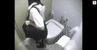 中学生 盗撮 トイレ|