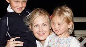 Image result for Orbit Infant System Kelly Rutherford