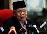 Selangor state executive councillor, Datuk Dr. Hassan Ali speak to ... - img_9511