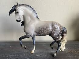 Image result for White Horse Model Club