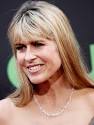 http://resources1.news.com.au/images/2009/11/16/1225798/044053-terri-irwin.jpg