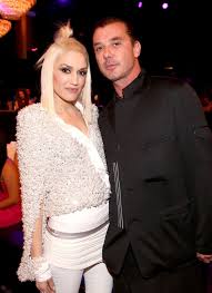 Image result for Queen B by Bumbleride $428 Gwen Stefani and Gavin Rossdale with Kingston and Zuma at the LA zoo