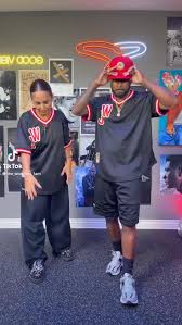 「ジーナ・S・アシモフ」の画像検索結果