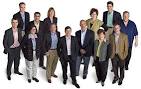 http://blogbysurya.files.wordpress.com/2008/07/group-pic-management.jpg