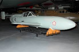 Image result for Flugzeugka…