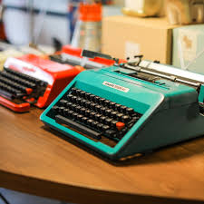 Afbeeldingsresultaat voor sottsass typewriter