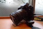 File:Nikon D90 met AF-S DX Nikkor 18-200mm f 3.5-5.6G ED VR II, -8 ...