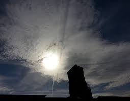 Attēlu rezultāti vaicājumam “Contrail shadows”