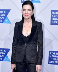 「ウルスラ・シュマルリージ」の画像検索結果