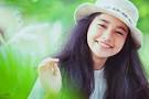 Em là một cô bé con xinh ơi là