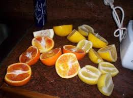 البرتقال واليمون غذاء ودواء Images?q=tbn:ANd9GcT8Q-JT5dmTxx7fM_YwwbDdShc65qfzSHsNjqbkMOqJhA8c2S-x