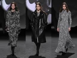 巴黎时装周|巴黎时装周：Schiaparelli发布春夏新品-新华网