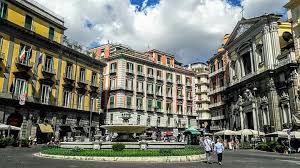 Image result for neapel abfallberge