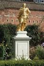 Located in the Porter's Garden, within Portsmouth Dockyard. - via Daymix