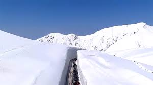 Картинки по запросу япония снег дороги