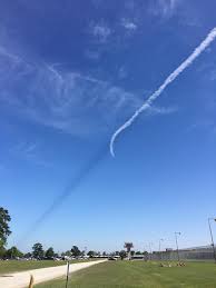 Attēlu rezultāti vaicājumam “Contrail shadows”