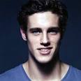 Dae Na, Justin Halley,