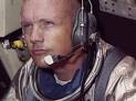 Astronaut Neil Armstrong, first man to walk on moon, dies at age ...