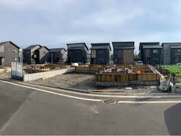 Image result for 立川市栄町4丁目〈新築〉多摩モノレール「立飛」駅徒歩13分　3LDK　リビングイン階段　食洗機　電動シャッター　駐車2台可能　住宅性能表示W取得（設計＋建築）　耐震等級3　長期優良住宅　断熱等級6　