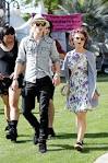 The 2010 Coachella Valley Music and Arts Festival - Day 1 - Picture 10