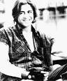 http://www.nndb.com/people/652/000025577/judd-nelson-4-sized.jpg