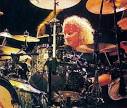 http://www.drummerworld.com/pics/drum/dpa43/mattsorum6.jpg