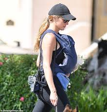 Image result for Ergo Baby Carrier Gisele Bundchen and Benjamin Brady