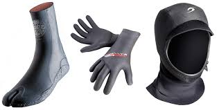 The best boots, gloves and hoods for winter surfing
