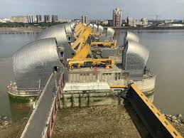 Image result for Chiswick Pier Canoe Club