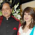 Shashi Tharoor deleted Blackberry messages before Sunanda.