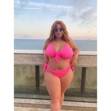 Resultado de imagem para "shakira" calcinha