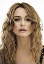 Keira Knightly genera il panico tra i fan: 2 persone travolte e lei se la a gambe levate! Foto