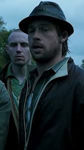 Résultat de recherche d'images pour "enigmatic guy with unintelligible questions"