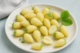 Attēlu rezultāti vaicājumam “Fragaria vesca fruit”