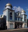 the Apollo Picture House, - via Daymix