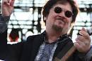 Wally Palmar, lead singer and