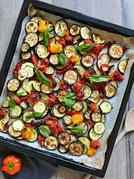 Image result for GemüseeuleGrüßle