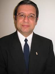 Professor Hélio Gomes de Carvalho, Dr. Eng. Bolsista de Extensão no país - CNPq Nível A. Doutor em Engenharia de Produção (UFSC , 2000) - FotoHelio