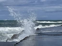 Image result for 高潮 津波 別物