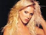 http://www.allpics4u.com/www/slike/lifestyle/top-female-celebrity-pictures/female-celebrity-pictures2.jpg