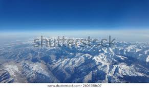 Картинки по запросу выполненное в цвете рельефное изображение пассажирского среднемагистрального лайнера