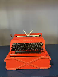 Afbeeldingsresultaat voor sottsass typewriter