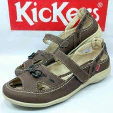 Jual Sepatu kickers casual women / sandal sepatu wanita Murah ...