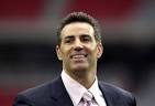 Kurt Warner walks on the field