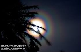 Attēlu rezultāti vaicājumam “Lunar corona”