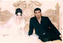 صور الاعب العراقي :: يونس محمود في حفل زفافة  Images?q=tbn:ANd9GcTLU77YmUIiZ6fkXmC0CVlHXoBdXy20-FS84Xq1q9jXtc0400r9aw&t=1