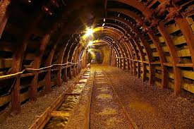 Znalezione obrazy dla zapytania kopalnia